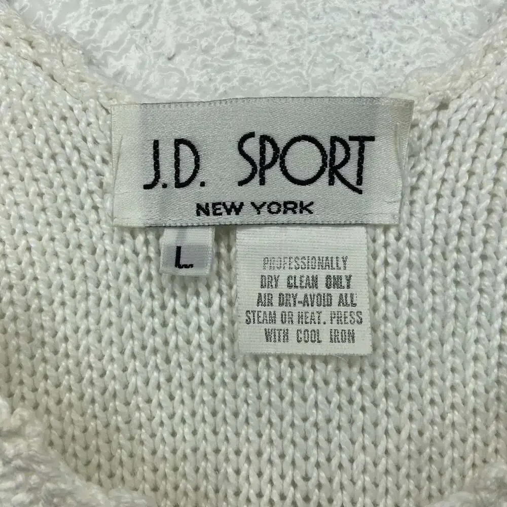 Vintage J.D. Sport New York Cream Knit Sweater Tank Top - Picture 2 of 5